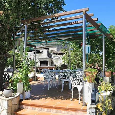 Holiday home Casa Familiar Cerca De Playa America Nigran