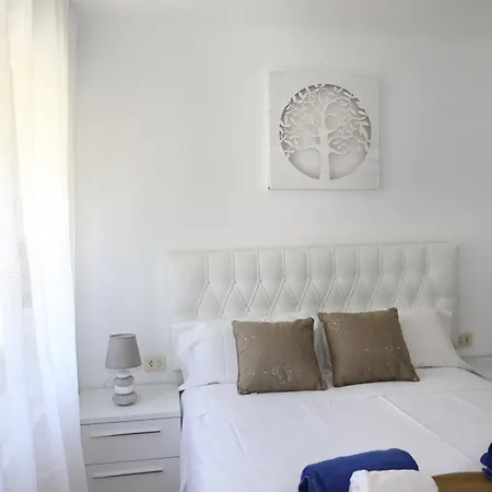 Holiday home Casa Familiar Cerca De Playa America *