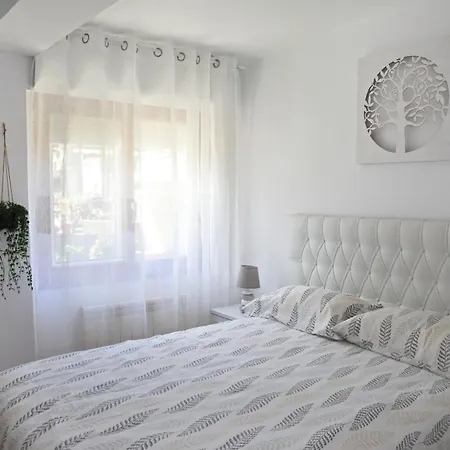 Holiday home Casa Familiar Cerca De Playa America *