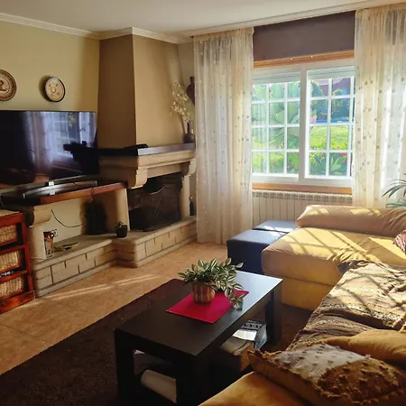 Holiday home Casa Familiar Cerca De Playa America *