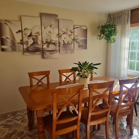 Casa Familiar Cerca De Playa America Holiday home *
