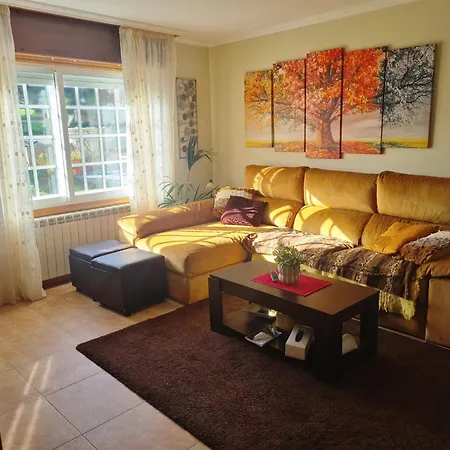 Casa Familiar Cerca De Playa America Nigran